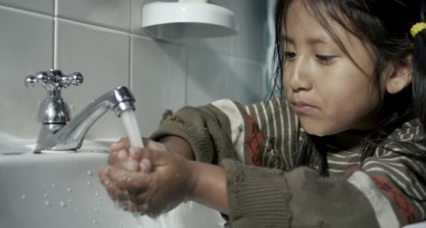 colgate-water